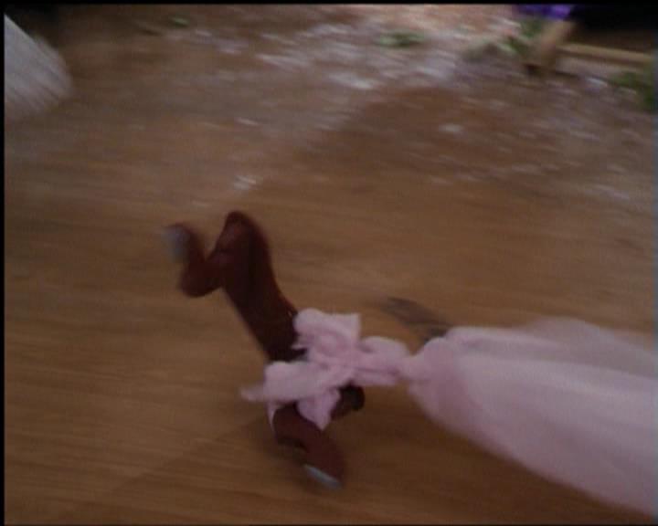 Charmed-Online-dot-518CatHouse1144.jpg Charmed-Online-dot-518CatHouse1144.jpg