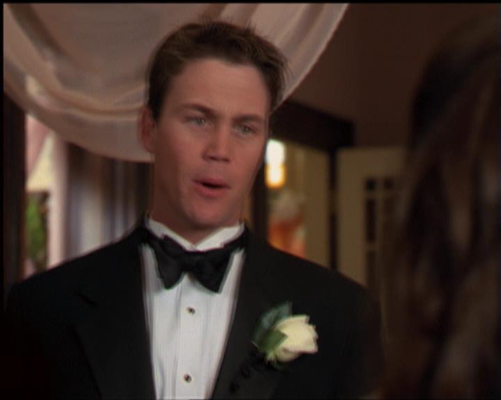 Charmed-Online-dot-518CatHouse1190.jpg Charmed-Online-dot-518CatHouse1190.jpg