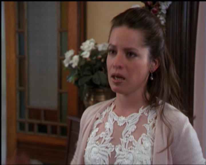 Charmed-Online-dot-518CatHouse1192.jpg Charmed-Online-dot-518CatHouse1192.jpg