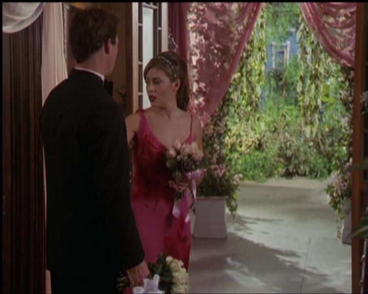 Charmed-Online-dot-518CatHouse1204.jpg Charmed-Online-dot-518CatHouse1204.jpg