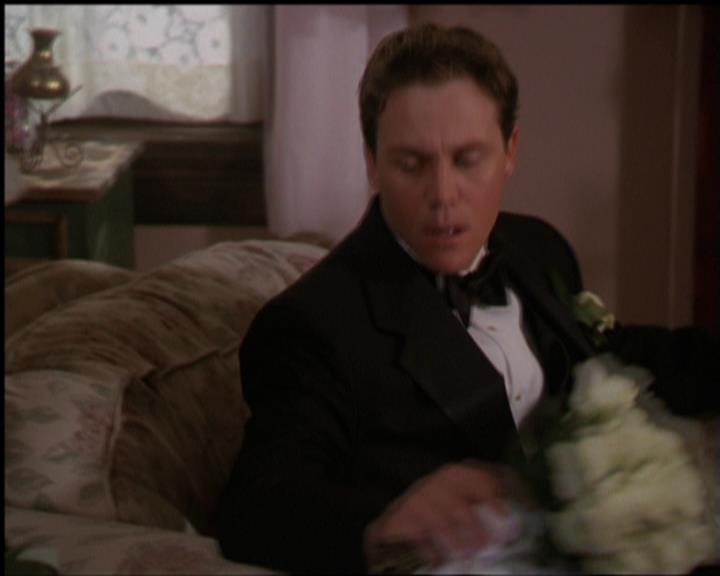 Charmed-Online-dot-518CatHouse1211.jpg Charmed-Online-dot-518CatHouse1211.jpg