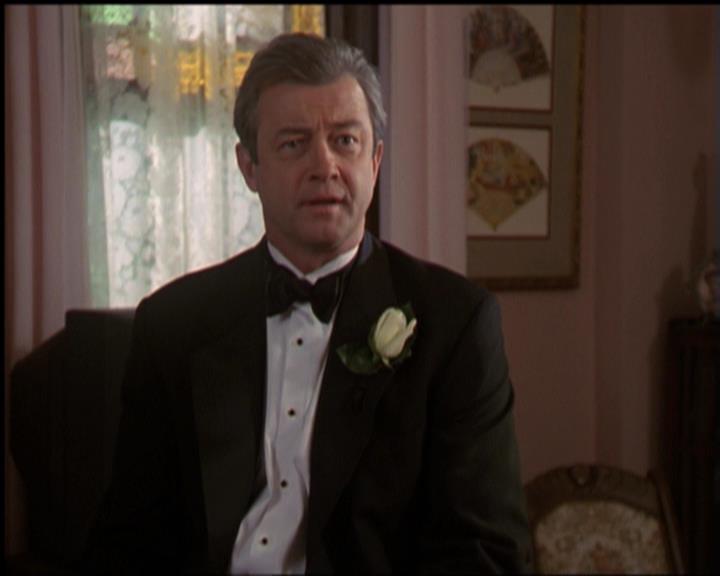 Charmed-Online-dot-518CatHouse1219.jpg Charmed-Online-dot-518CatHouse1219.jpg