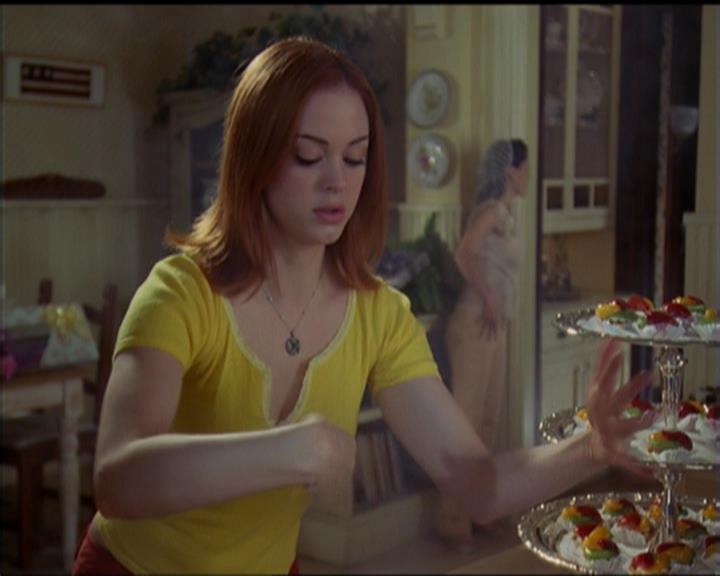 Charmed-Online-dot-518CatHouse1297.jpg Charmed-Online-dot-518CatHouse1297.jpg