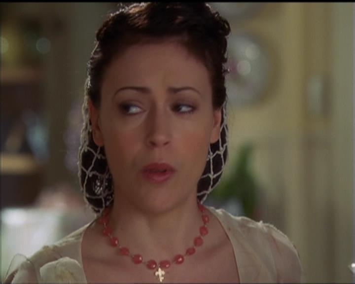 Charmed-Online-dot-518CatHouse1352.jpg Charmed-Online-dot-518CatHouse1352.jpg