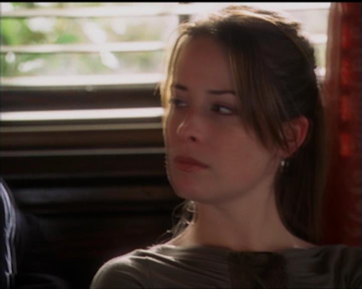 Charmed-Online-dot-518CatHouse1393.jpg Charmed-Online-dot-518CatHouse1393.jpg