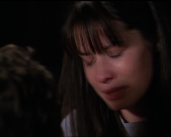 Charmed-Online-dot-518CatHouse1462.jpg Charmed-Online-dot-518CatHouse1462.jpg