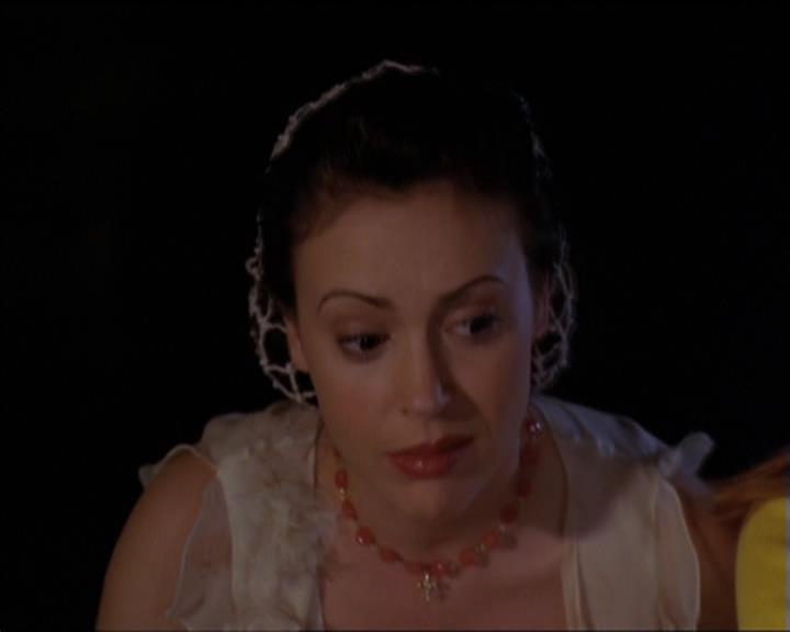 Charmed-Online-dot-518CatHouse1516.jpg Charmed-Online-dot-518CatHouse1516.jpg