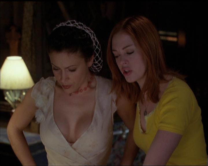 Charmed-Online-dot-518CatHouse1572.jpg Charmed-Online-dot-518CatHouse1572.jpg