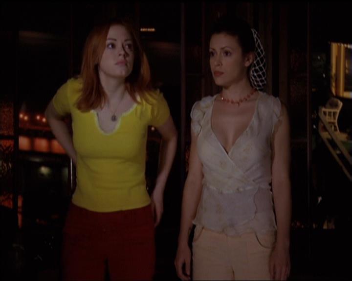 Charmed-Online-dot-518CatHouse1645.jpg Charmed-Online-dot-518CatHouse1645.jpg