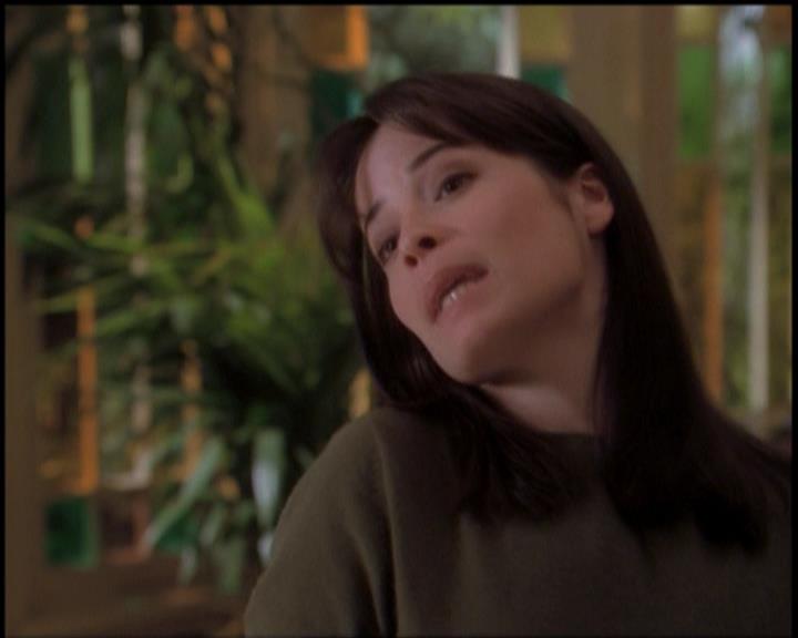 Charmed-Online-dot-518CatHouse1670.jpg Charmed-Online-dot-518CatHouse1670.jpg