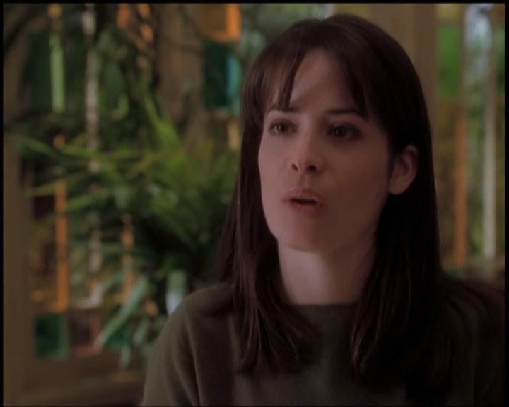 Charmed-Online-dot-518CatHouse1673.jpg Charmed-Online-dot-518CatHouse1673.jpg