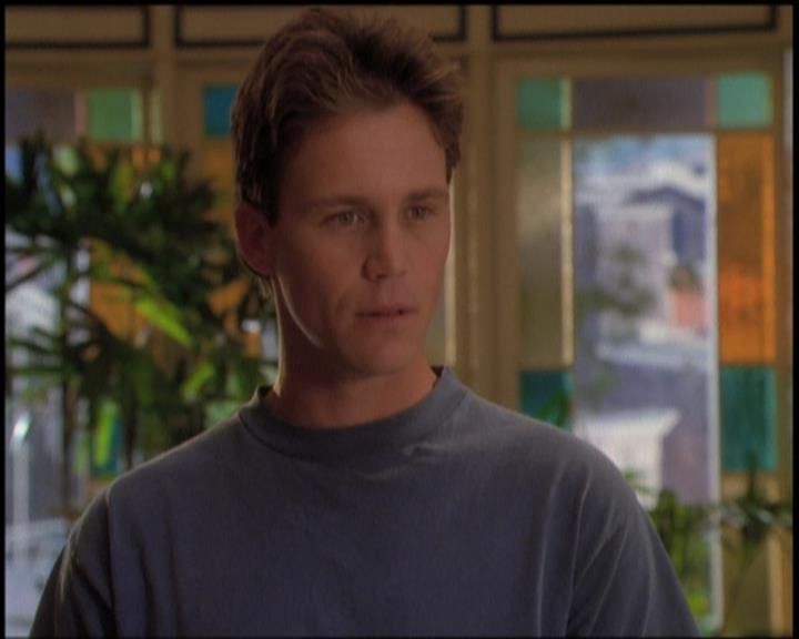 Charmed-Online-dot-518CatHouse1674.jpg Charmed-Online-dot-518CatHouse1674.jpg