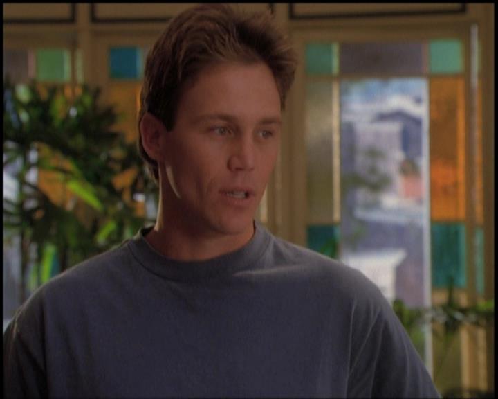 Charmed-Online-dot-518CatHouse1688.jpg Charmed-Online-dot-518CatHouse1688.jpg