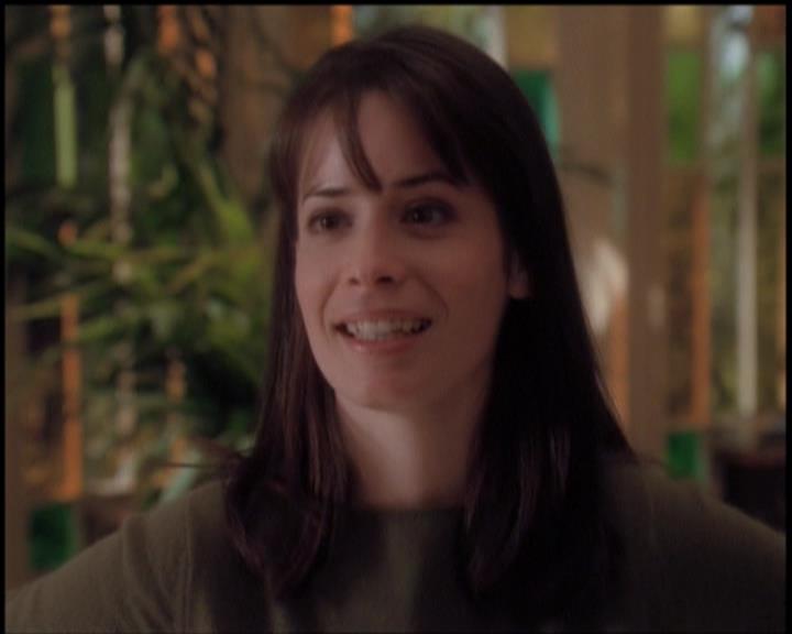 Charmed-Online-dot-518CatHouse1692.jpg Charmed-Online-dot-518CatHouse1692.jpg