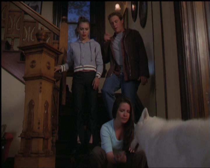 Charmed-Online-dot-518CatHouse1798.jpg Charmed-Online-dot-518CatHouse1798.jpg