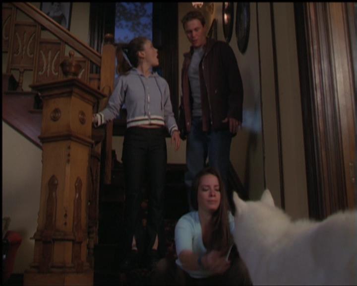 Charmed-Online-dot-518CatHouse1800.jpg Charmed-Online-dot-518CatHouse1800.jpg