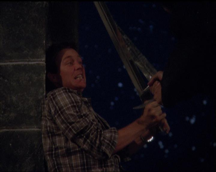 Charmed-Online-dot-518CatHouse1843.jpg Charmed-Online-dot-518CatHouse1843.jpg