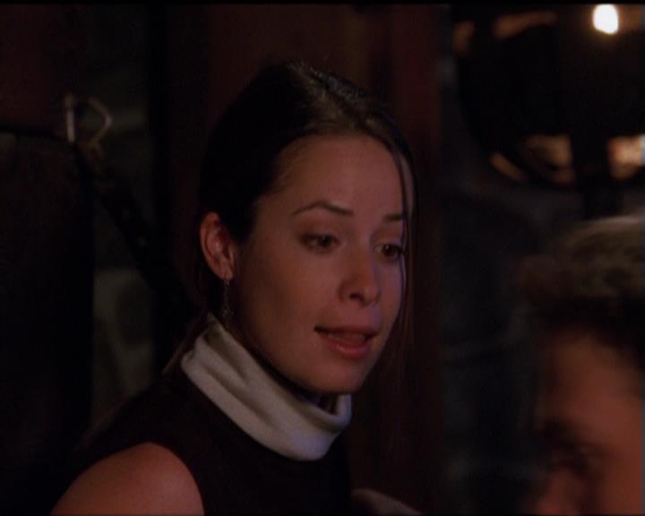 Charmed-Online-dot-518CatHouse1852.jpg Charmed-Online-dot-518CatHouse1852.jpg