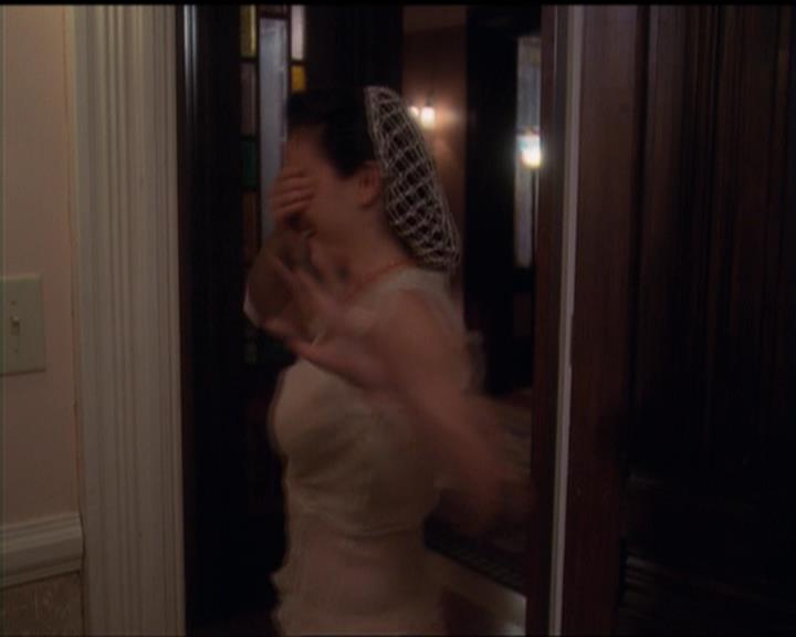 Charmed-Online-dot-518CatHouse1914.jpg Charmed-Online-dot-518CatHouse1914.jpg