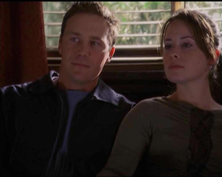 Charmed-Online-dot-518CatHouse2095.jpg Charmed-Online-dot-518CatHouse2095.jpg