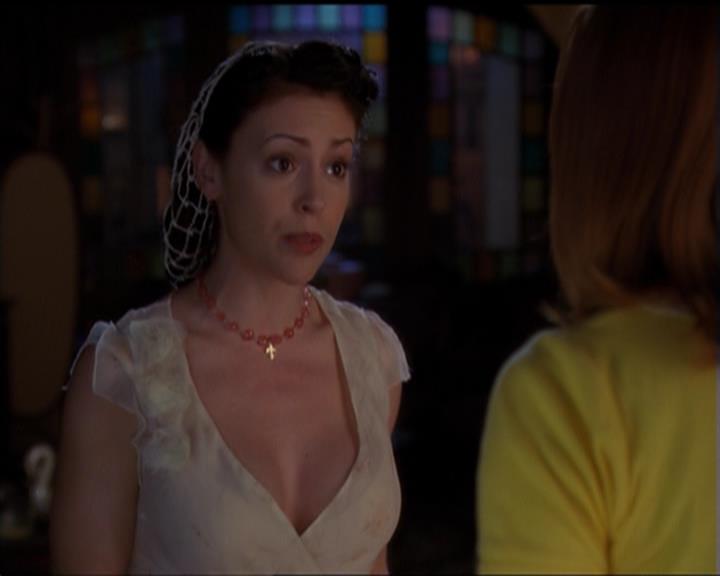 Charmed-Online-dot-518CatHouse2145.jpg Charmed-Online-dot-518CatHouse2145.jpg