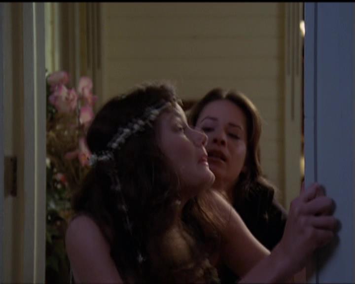 Charmed-Online-dot-519NymphsJustWantToHaveFun0911.jpg Charmed-Online-dot-519NymphsJustWantToHaveFun0911.jpg