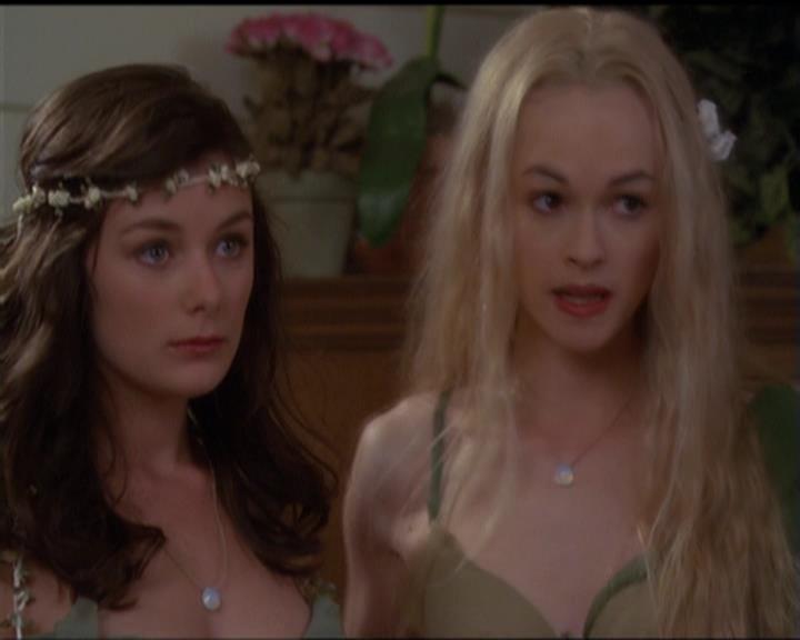 Charmed-Online-dot-519NymphsJustWantToHaveFun0968.jpg Charmed-Online-dot-519NymphsJustWantToHaveFun0968.jpg