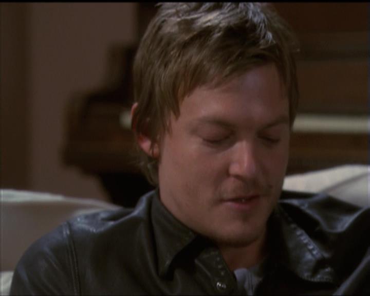 Charmed-Online-dot-net_5x20SenseAndSenseAbility0071.jpg Charmed-Online-dot-net_5x20SenseAndSenseAbility0071.jpg