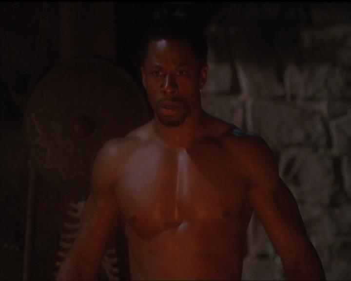 Charmed-Online-dot-net_5x20SenseAndSenseAbility0175.jpg Charmed-Online-dot-net_5x20SenseAndSenseAbility0175.jpg