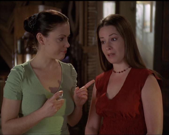 Charmed-Online-dot-net_5x20SenseAndSenseAbility0420.jpg Charmed-Online-dot-net_5x20SenseAndSenseAbility0420.jpg