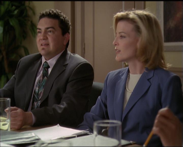 Charmed-Online-dot-net_5x20SenseAndSenseAbility0789.jpg Charmed-Online-dot-net_5x20SenseAndSenseAbility0789.jpg