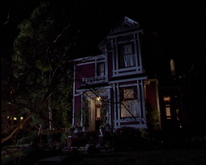 Charmed-Online-dot-net_5x20SenseAndSenseAbility1003.jpg Charmed-Online-dot-net_5x20SenseAndSenseAbility1003.jpg