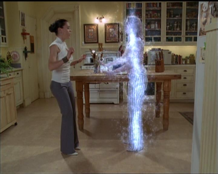 Charmed-Online-dot-net_5x20SenseAndSenseAbility1035.jpg Charmed-Online-dot-net_5x20SenseAndSenseAbility1035.jpg