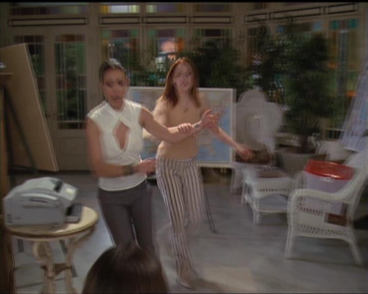 Charmed-Online-dot-net_5x20SenseAndSenseAbility1121.jpg Charmed-Online-dot-net_5x20SenseAndSenseAbility1121.jpg