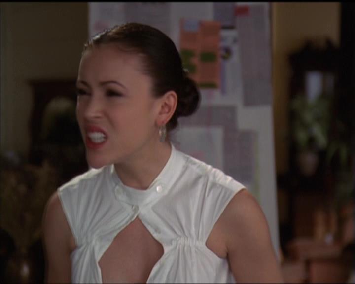 Charmed-Online-dot-net_5x20SenseAndSenseAbility1142.jpg Charmed-Online-dot-net_5x20SenseAndSenseAbility1142.jpg