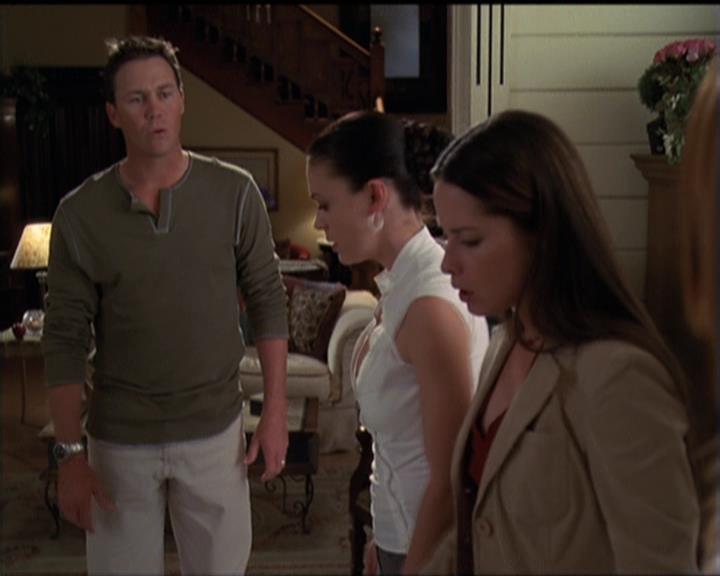 Charmed-Online-dot-net_5x20SenseAndSenseAbility1197.jpg Charmed-Online-dot-net_5x20SenseAndSenseAbility1197.jpg