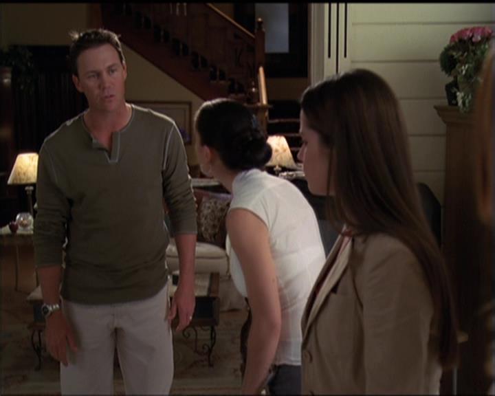 Charmed-Online-dot-net_5x20SenseAndSenseAbility1201.jpg Charmed-Online-dot-net_5x20SenseAndSenseAbility1201.jpg