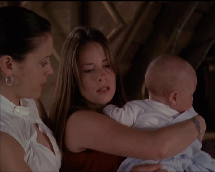 Charmed-Online-dot-net_5x20SenseAndSenseAbility1766.jpg Charmed-Online-dot-net_5x20SenseAndSenseAbility1766.jpg