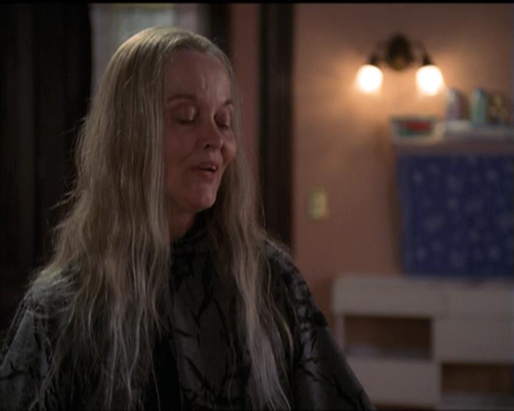 Charmed-Online-dot-net_5x20SenseAndSenseAbility2062.jpg Charmed-Online-dot-net_5x20SenseAndSenseAbility2062.jpg