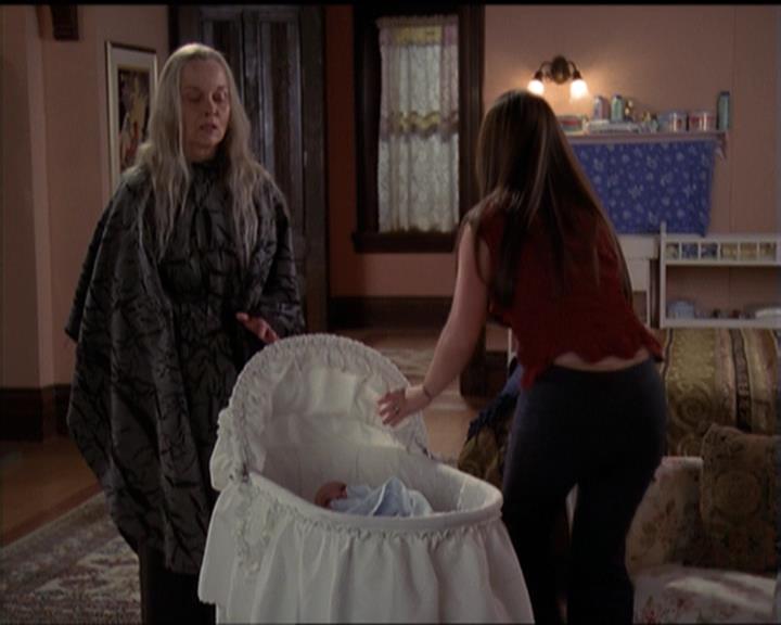 Charmed-Online-dot-net_5x20SenseAndSenseAbility2072.jpg Charmed-Online-dot-net_5x20SenseAndSenseAbility2072.jpg