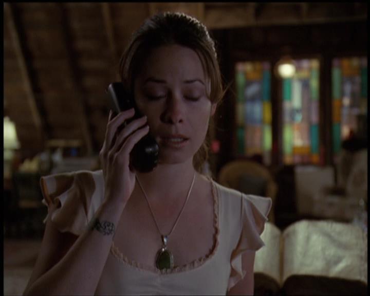 Charmed-Online-dot-net_5x21NecromancingTheStone0081.jpg Charmed-Online-dot-net_5x21NecromancingTheStone0081.jpg