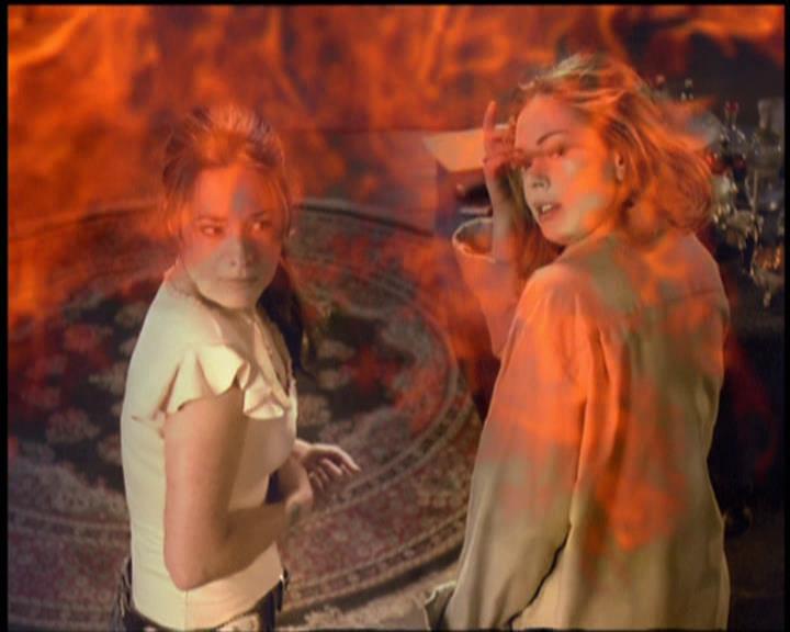 Charmed-Online-dot-net_5x21NecromancingTheStone0137.jpg Charmed-Online-dot-net_5x21NecromancingTheStone0137.jpg