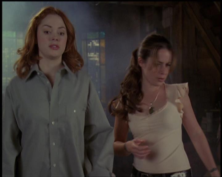 Charmed-Online-dot-net_5x21NecromancingTheStone0140.jpg Charmed-Online-dot-net_5x21NecromancingTheStone0140.jpg