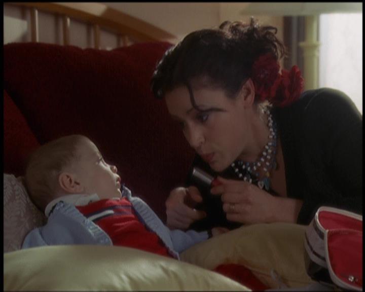 Charmed-Online-dot-net_5x21NecromancingTheStone0286.jpg Charmed-Online-dot-net_5x21NecromancingTheStone0286.jpg