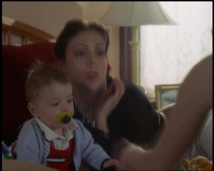 Charmed-Online-dot-net_5x21NecromancingTheStone0325.jpg Charmed-Online-dot-net_5x21NecromancingTheStone0325.jpg