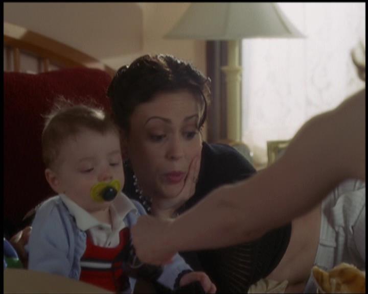 Charmed-Online-dot-net_5x21NecromancingTheStone0326.jpg Charmed-Online-dot-net_5x21NecromancingTheStone0326.jpg