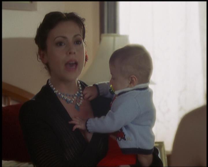 Charmed-Online-dot-net_5x21NecromancingTheStone0389.jpg Charmed-Online-dot-net_5x21NecromancingTheStone0389.jpg