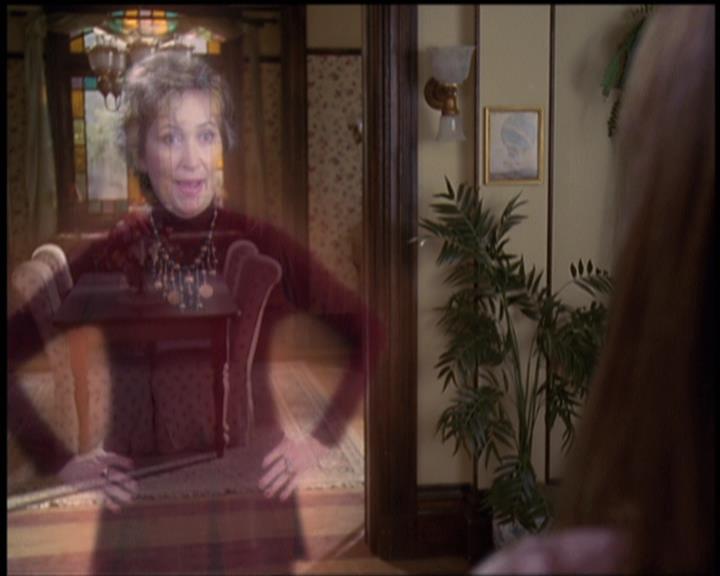 Charmed-Online-dot-net_5x21NecromancingTheStone0425.jpg Charmed-Online-dot-net_5x21NecromancingTheStone0425.jpg