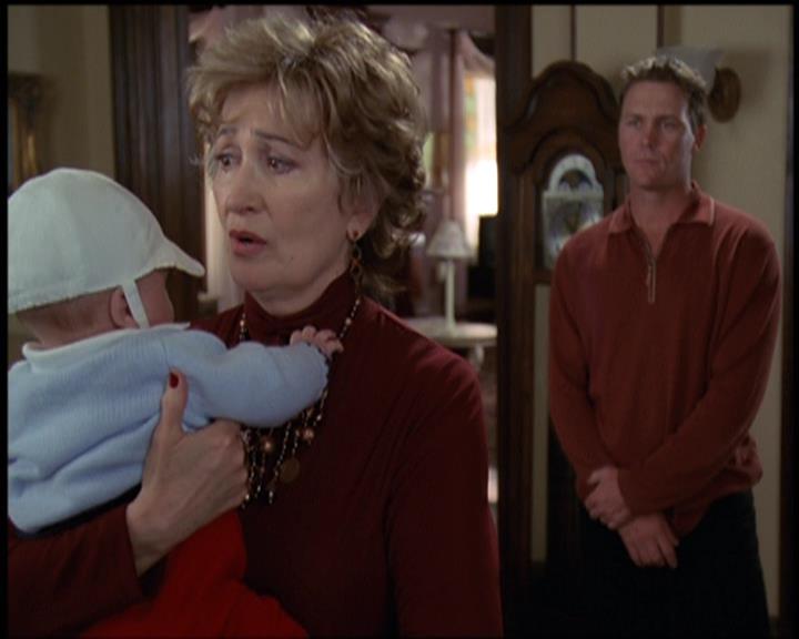 Charmed-Online-dot-net_5x21NecromancingTheStone0470.jpg Charmed-Online-dot-net_5x21NecromancingTheStone0470.jpg