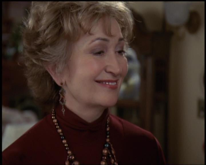 Charmed-Online-dot-net_5x21NecromancingTheStone0509.jpg Charmed-Online-dot-net_5x21NecromancingTheStone0509.jpg